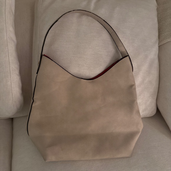Louis Vuitton Lockme Hobo Handbag - Picture 2 of 6